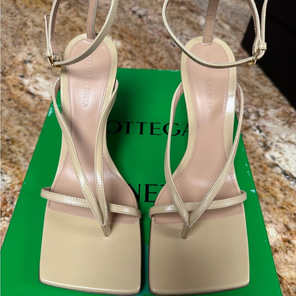 Bottega Veneta
Lounge Nappa Leather Wedge Sandals neutral
